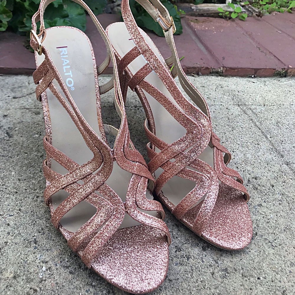 Sparking Rose Heels